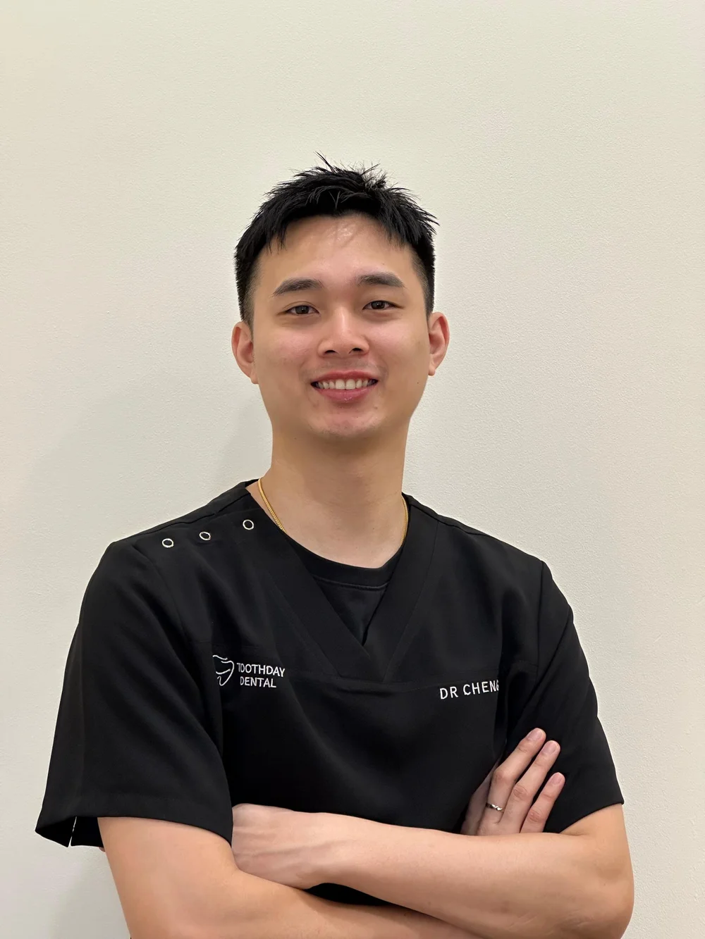 Dr Cheng Mou Hang di Toothday Dental Clinic